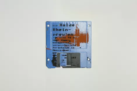Halde Rheinpreußen silk screened on a floppy disk Halde Rheinpreußen silk screened on a floppy disk
