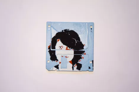 silk screened 3.5" floppy disk - artwork - Simona silk screened 3.5" floppy disk - artwork - Simona