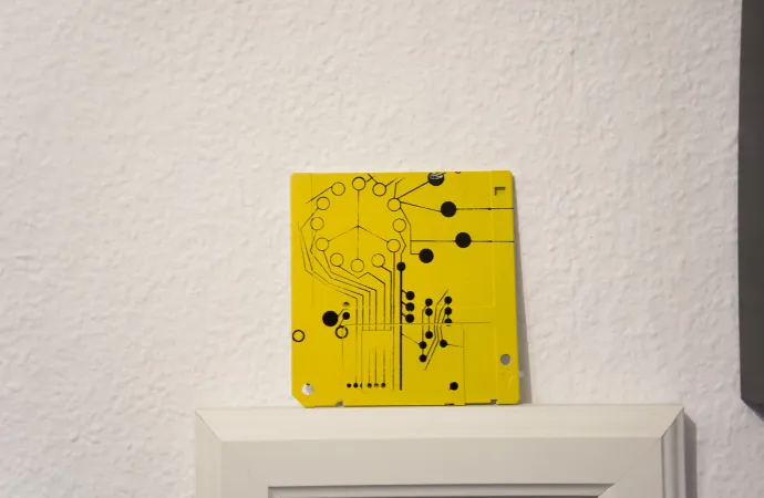 Peace I - 3.5" floppy disk artwork Peace I - 3.5" floppy disk artwork