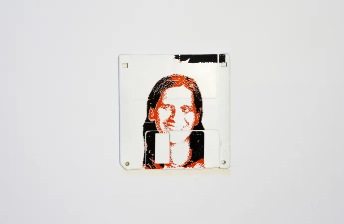 silk screened 3.5" floppy disk - artwork - Sus silk screened 3.5" floppy disk - artwork - Sus