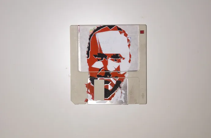silk screened 3.5" floppy disk - artwork - Seppo silk screened 3.5" floppy disk - artwork - Seppo