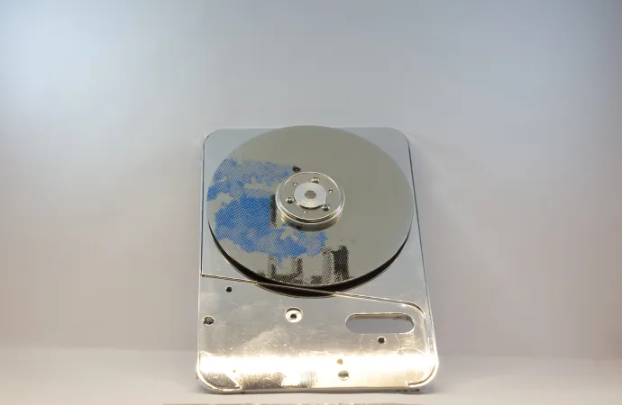 Art made of Hard drive parts - modern and contemporary Art made of Hard drive parts - modern and contemporary